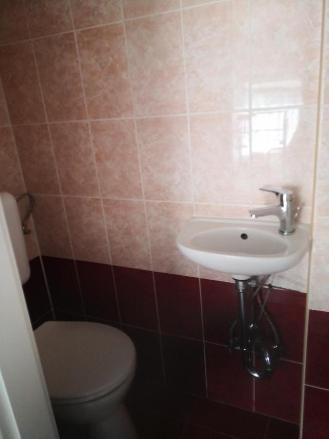 Kupola Apartman Szeged Ngoại thất bức ảnh