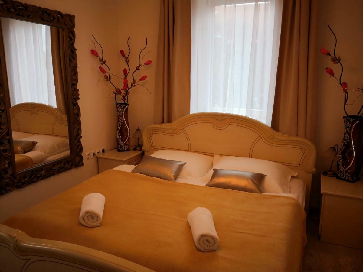 Kupola Apartman Szeged Ngoại thất bức ảnh