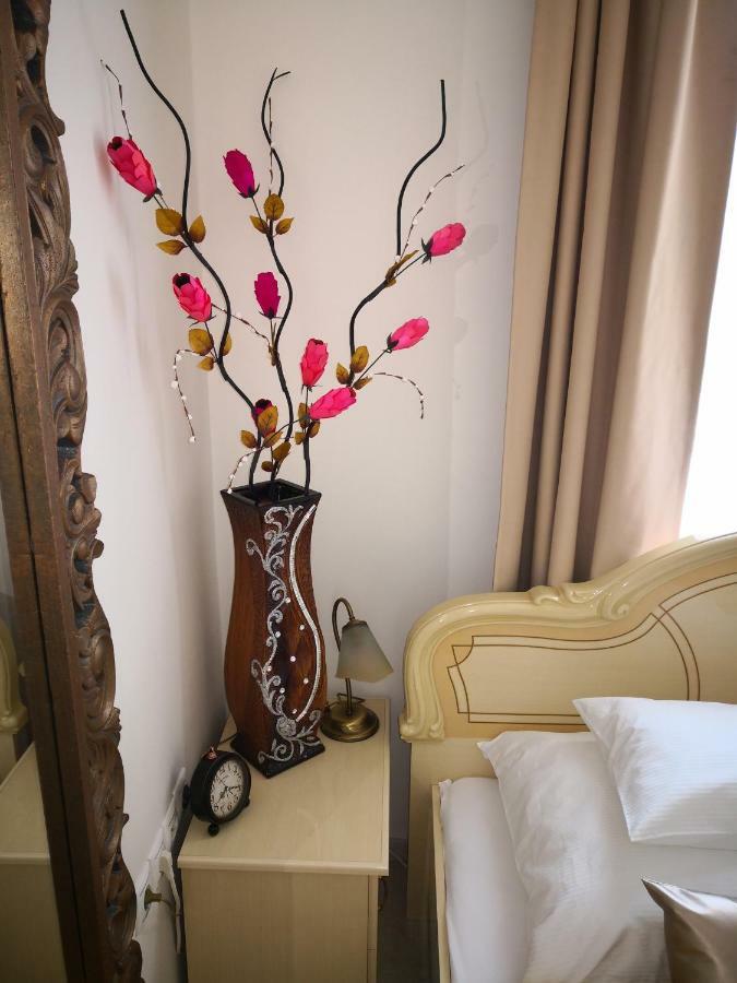 Kupola Apartman Szeged Ngoại thất bức ảnh