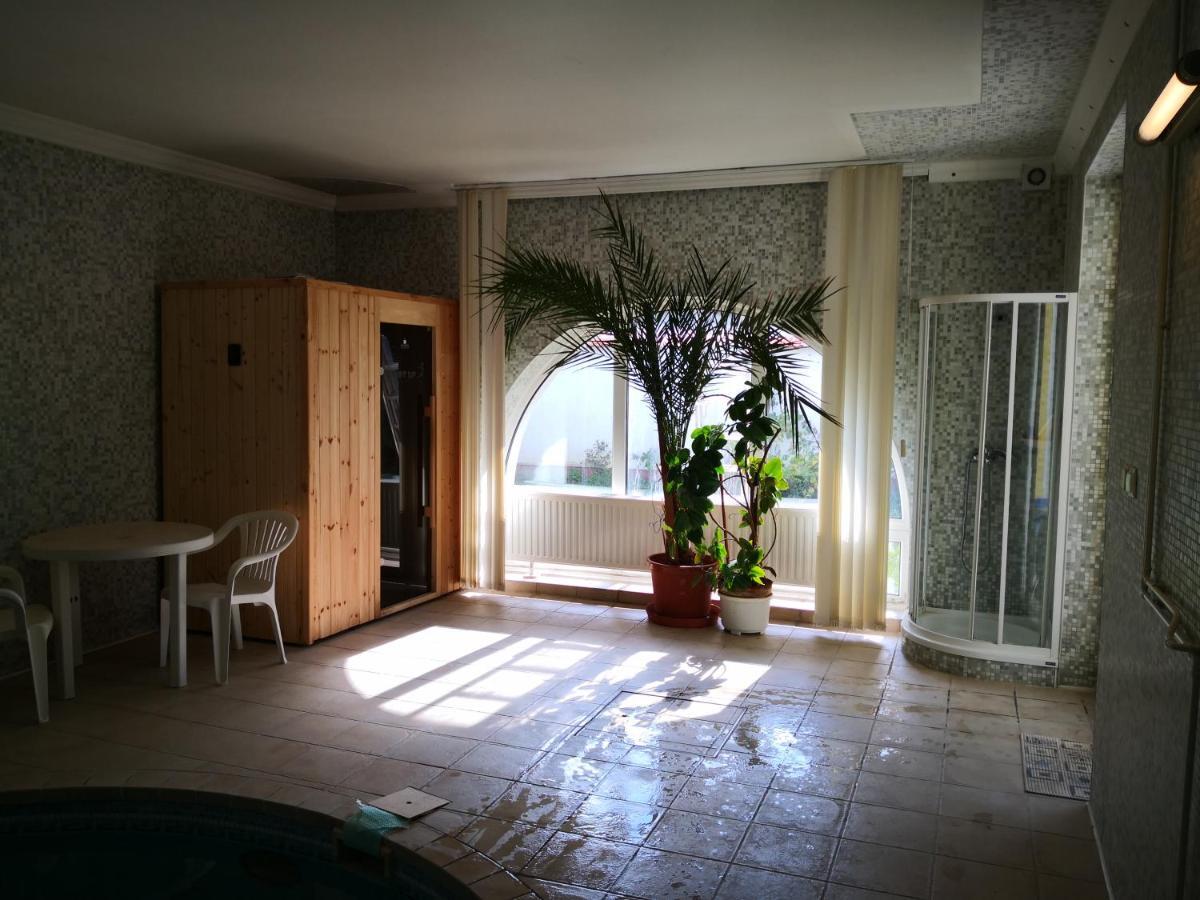 Kupola Apartman Szeged Ngoại thất bức ảnh